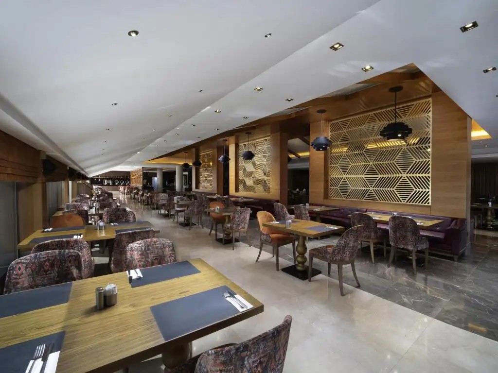 MERCURE ISTANBUL BOMONTI (EX. IMPERIAL BUSINESS HOTEL BOMONTI)