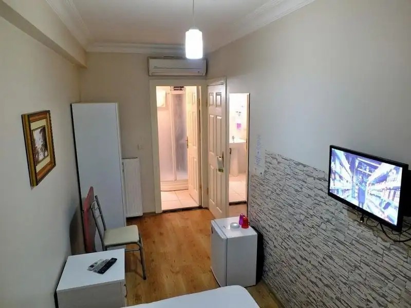 KADIKOY PORT HOTEL