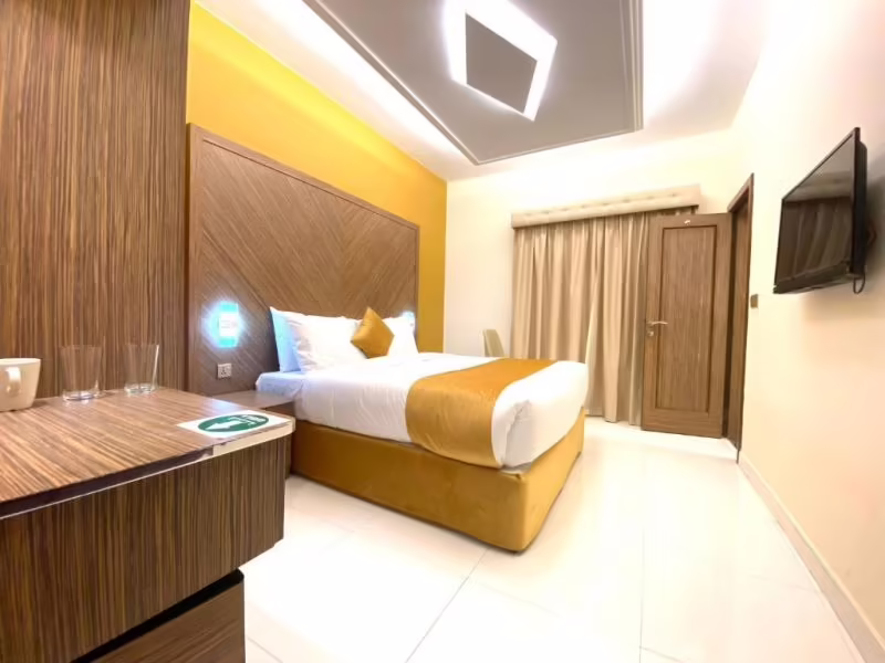 CONCORDE INN HOTEL
