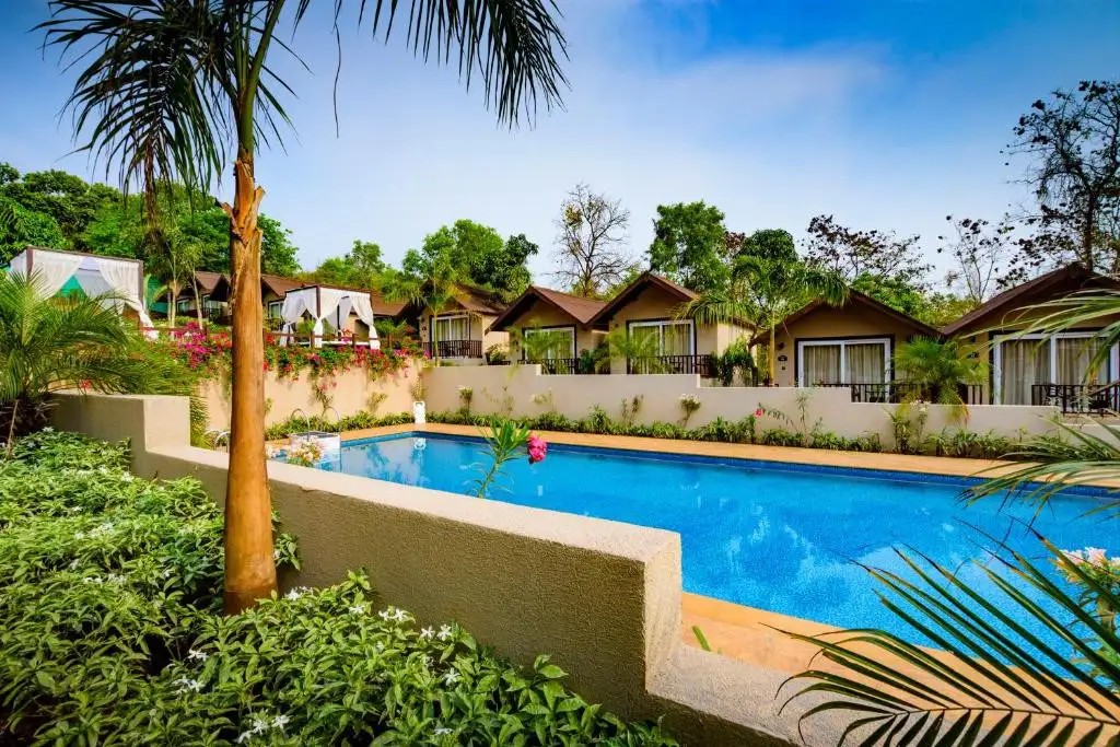 STONE WOOD RESORT & SPA
