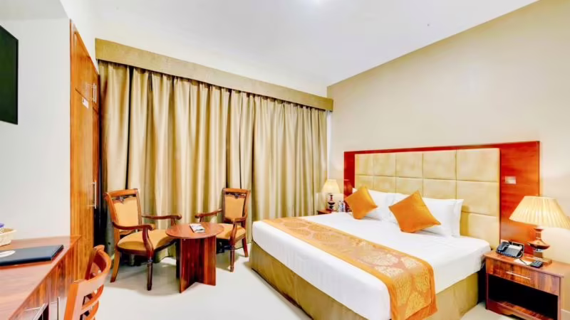 OYO 101 CLICK HOTEL