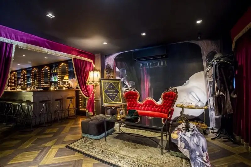 PLAYHAUS THONGLOR