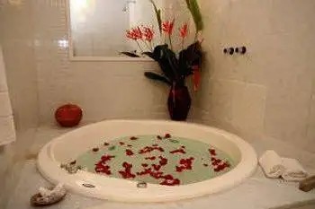 POUSADA DOS GUARDIOES