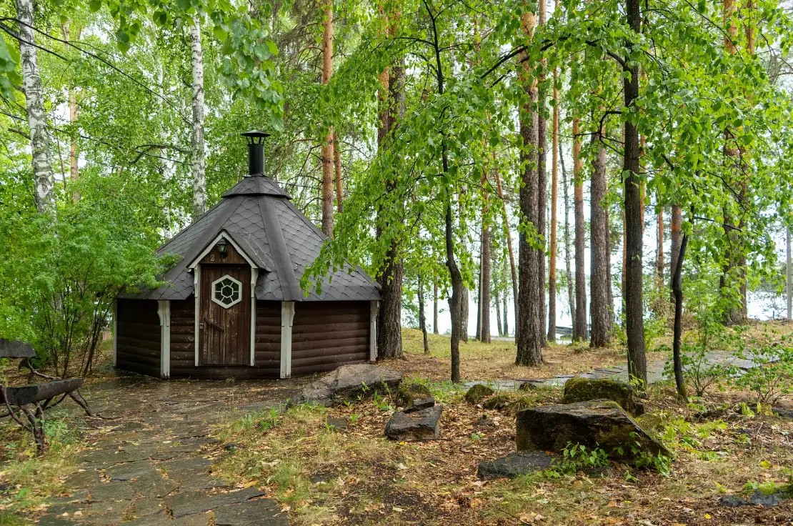 ELOVOE (ЕЛОВОЕ)