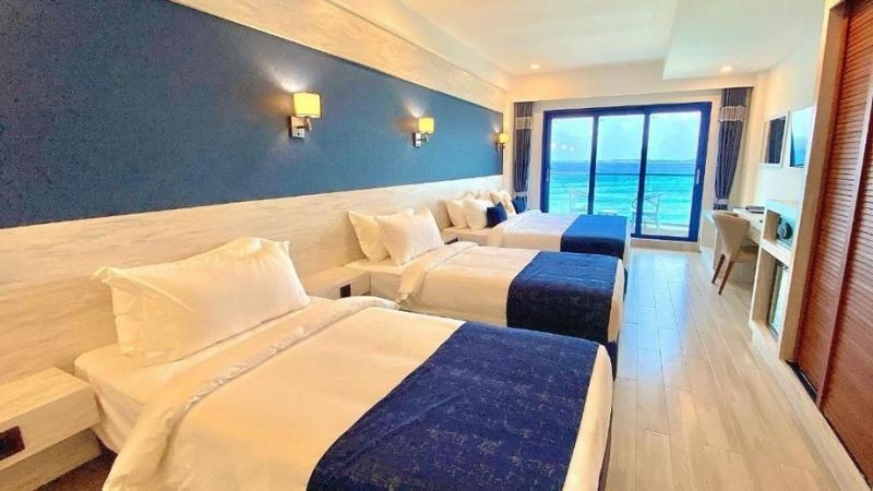 deluxe quadruple sea view with balcony