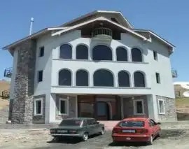 7 HOTEL