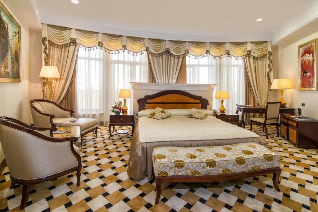ROYAL TULIP ALMATY