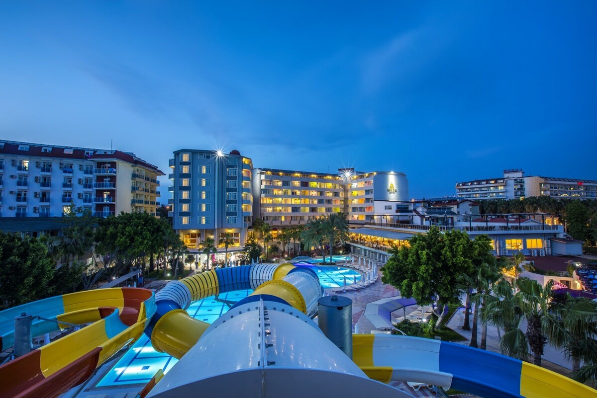 MIRA MERIDIA BEACH RESORT