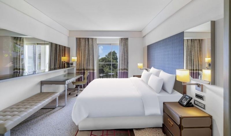 deluxe suite