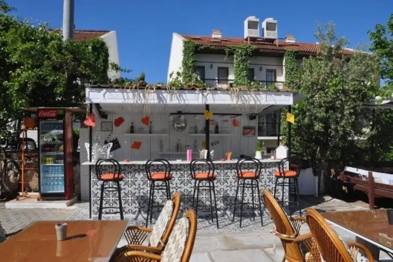 MESE HOTEL & APARTMENTS