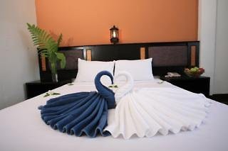 MALAI HOUSE KARON BEACH
