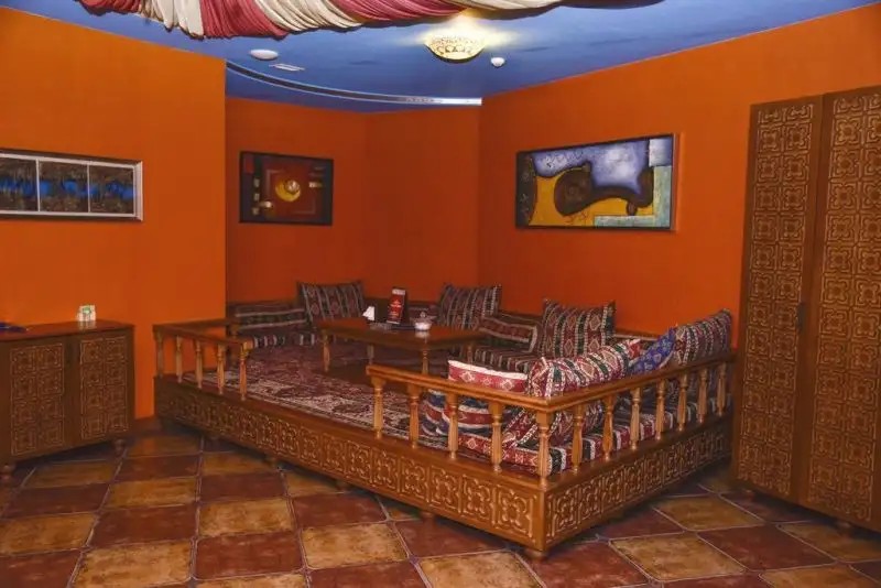SUPREME HOTEL