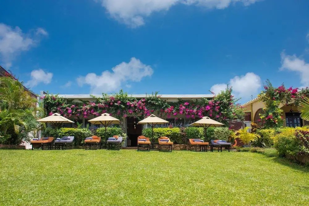 KIDOTI VILLAS