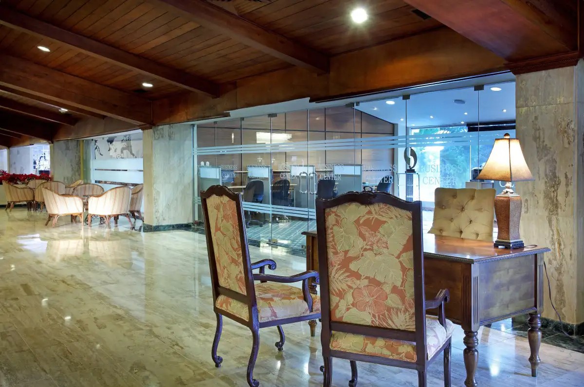 DOMINICAN FIESTA HOTEL & CASINO