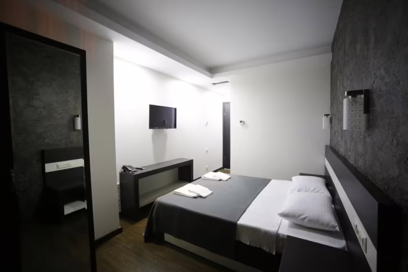 WEST TOWER HOTEL