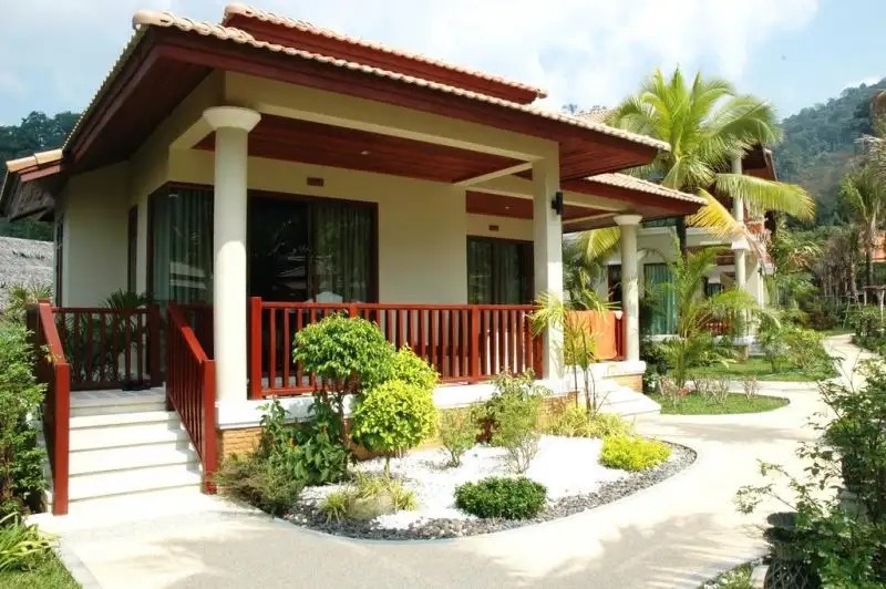 KHAOLAK BAY FRONT RESORT
