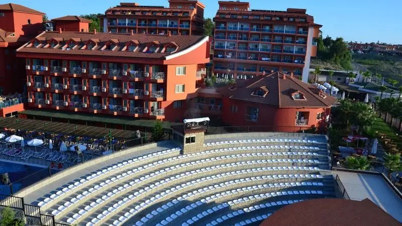 CLUB SIDE COAST HOTEL