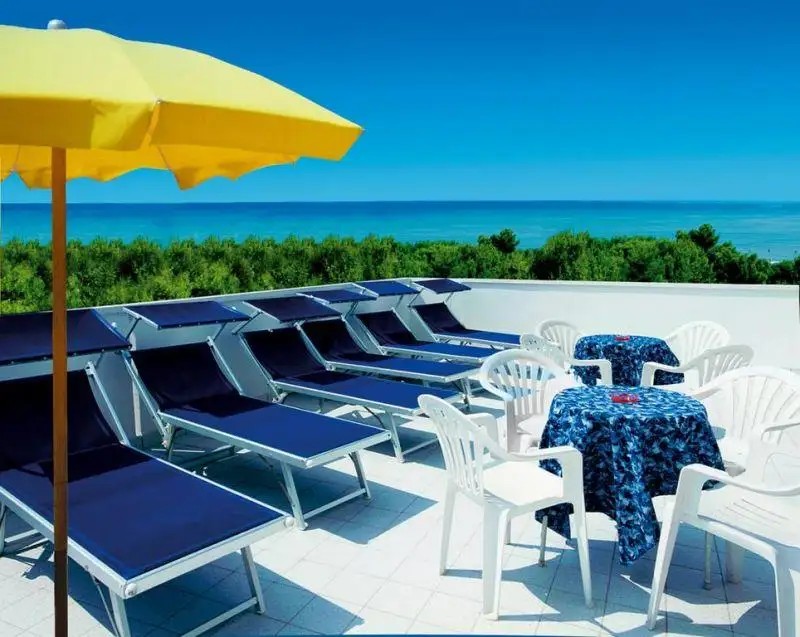 CLIPPER HOTEL & RESIDENCE