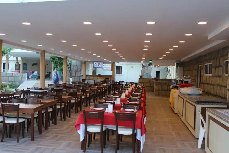 GOLD STONE HOTEL