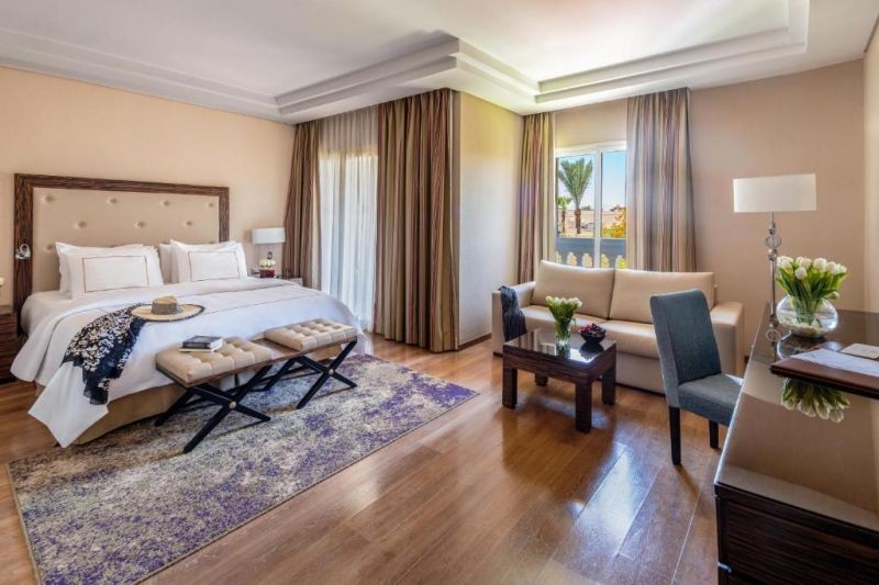 deluxe aqua