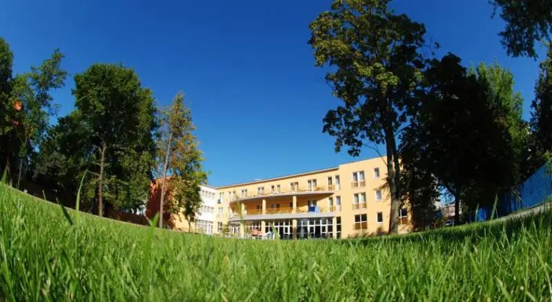 HUNGUEST HOTEL APOLLO (EX. APOLLO THERMAL HOTEL APART)