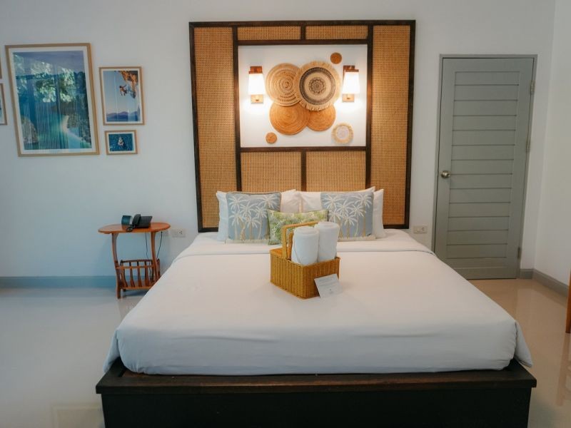 pool suite