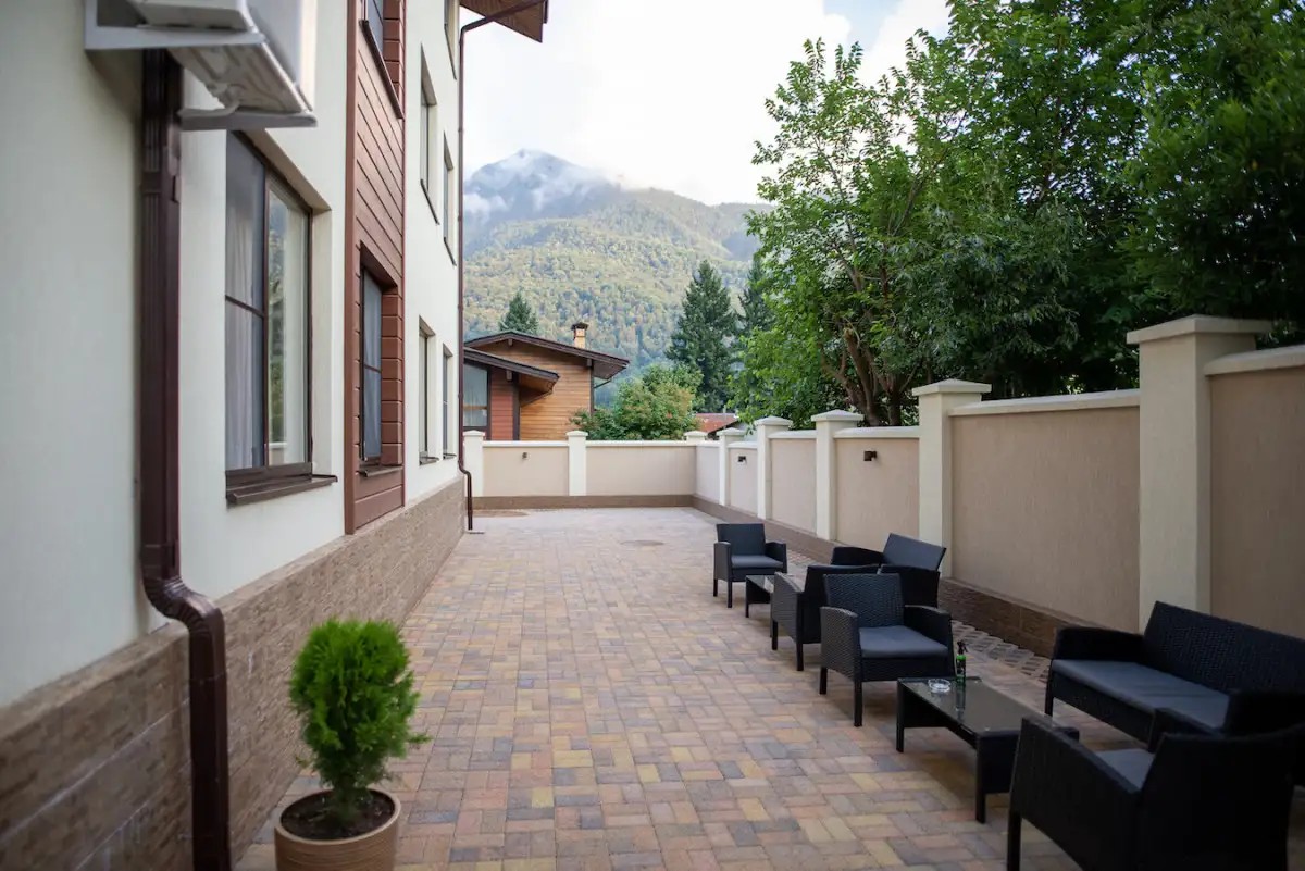 ALBA INN APARTMENTS (АЛЬБА ИНН)