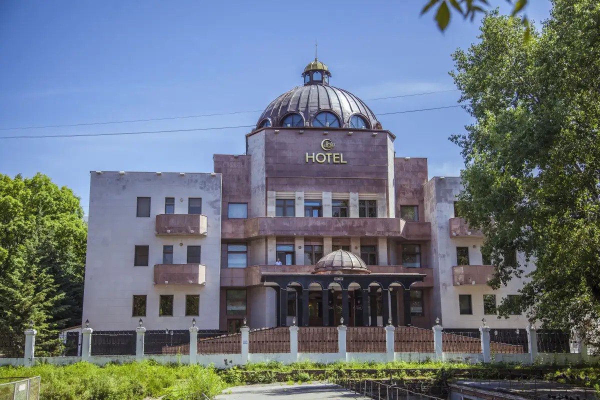 АЛИ ОТЕЛЬ