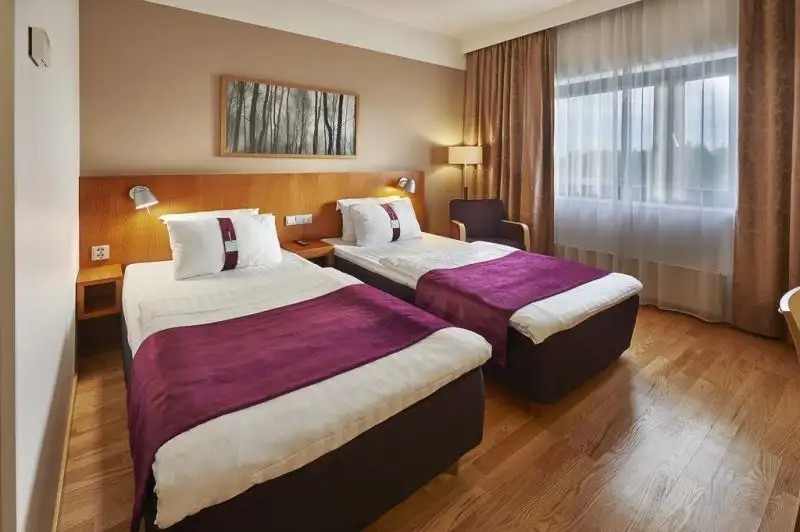 HOLIDAY INN HELSINKI VANTAA AIRPORT