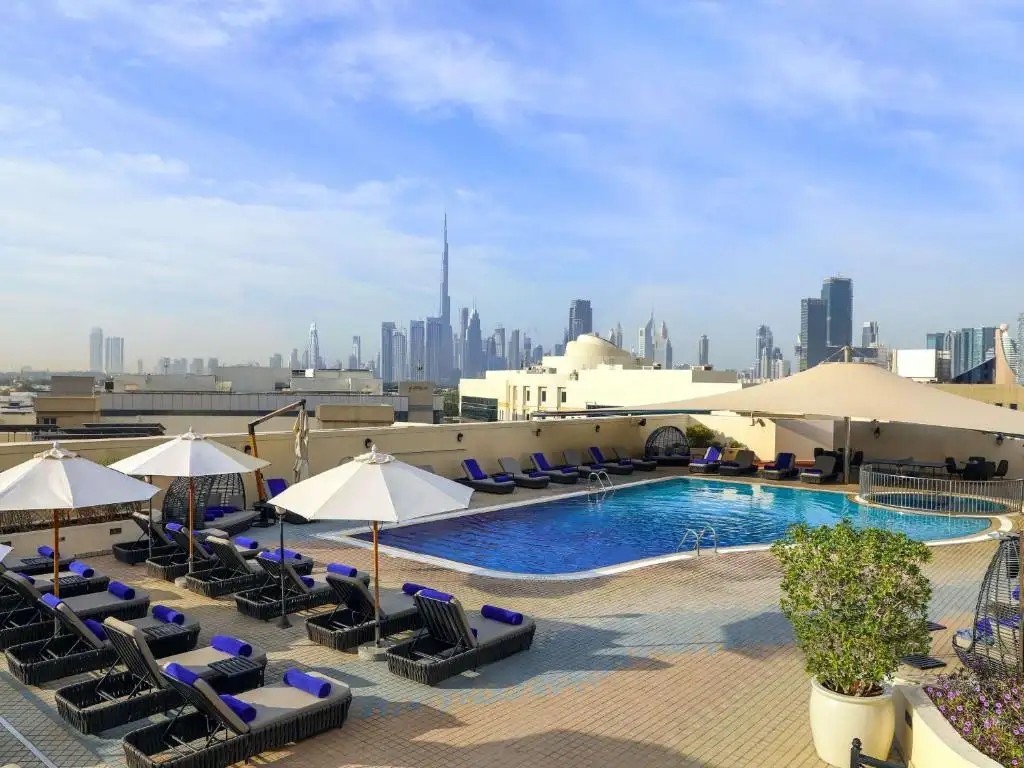 MOVENPICK HOTEL & APARTMENTS BUR DUBAI