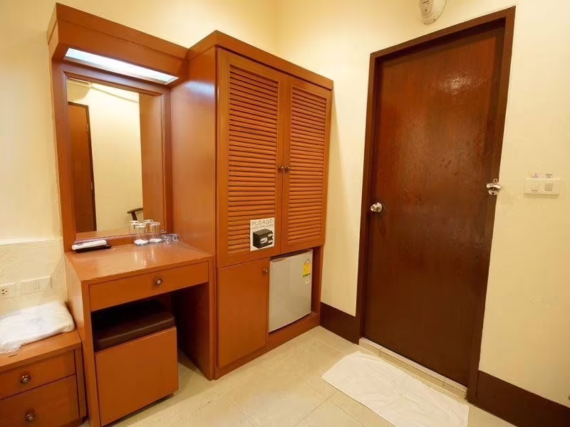 WALKING STREET GUEST HOUSE