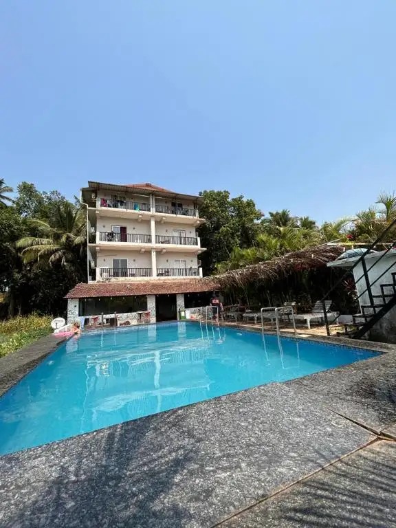 SHIVAM BNB MANDREM