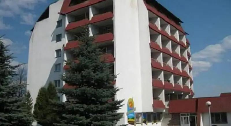 ЛАЗУРНЫЙ