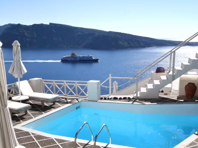 OIA MARE VILLAS