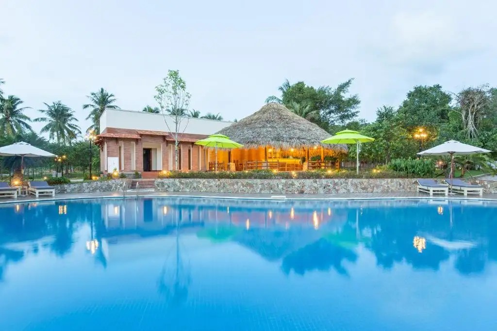 THE GARDEN HOUSE