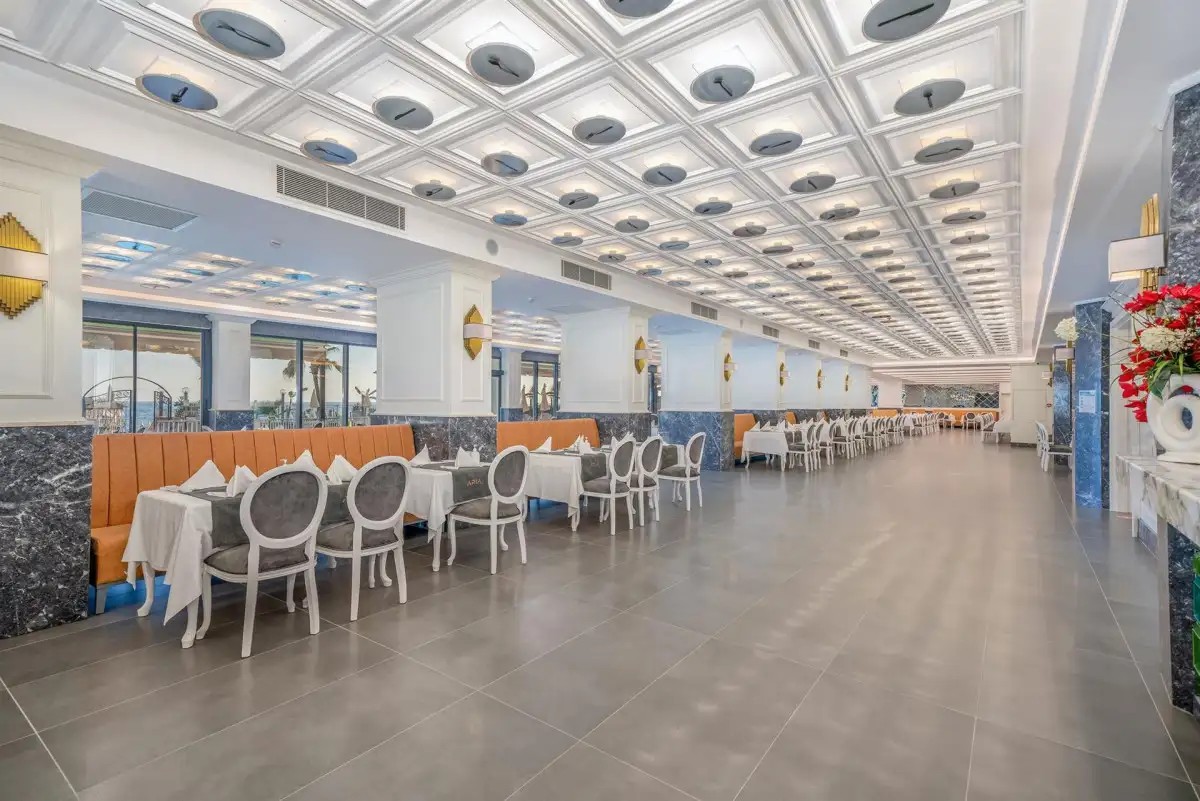 ARIA RESORT & SPA (EX. MIRADOR HOTEL)