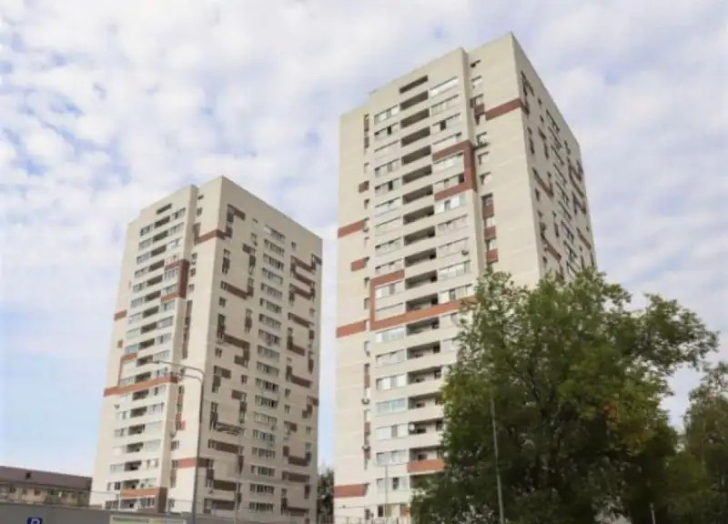 РЕНТА ФЛЭТ НА ПРОЕЗДЕ ГЕОЛОГОРАЗВЕДЧИКОВ 44А