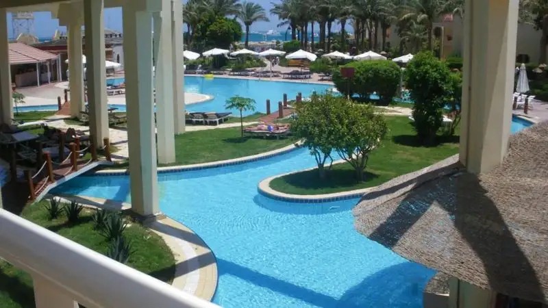 CHARM LIFE PARADISE RESORT