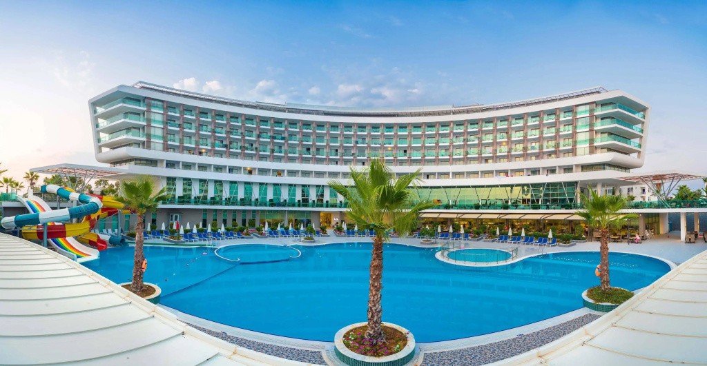 XORIA DELUXE HOTEL