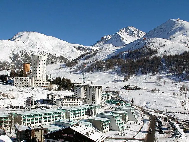 VILLAGGIO OLIMPICO APT