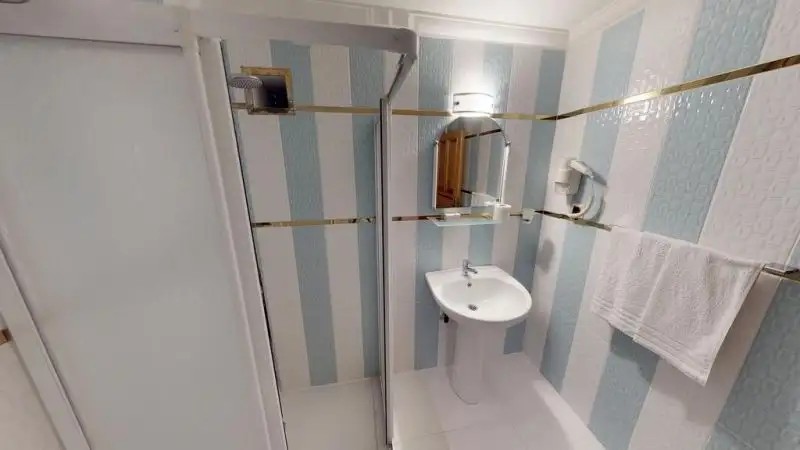 URCU HOTEL