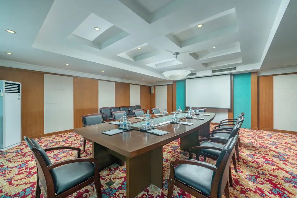 HUAYUAN HOT SPRING SEAVIEW RESORT