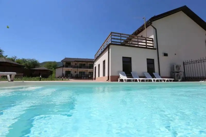 ALTA RIO