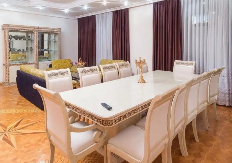 LA VILLA HOTEL BAKU