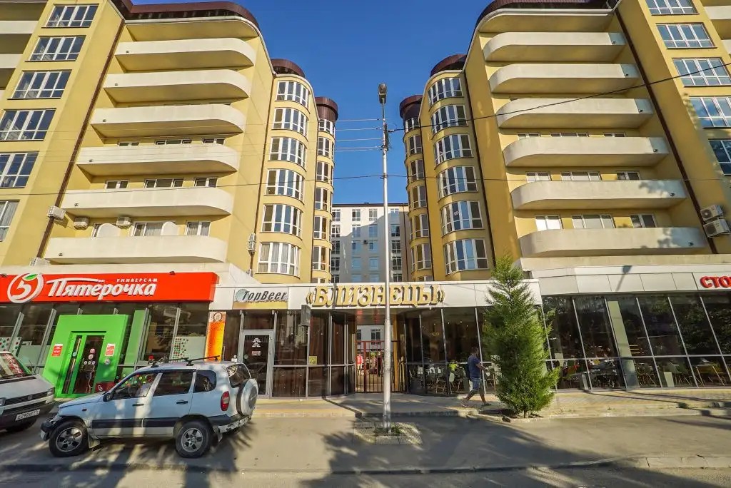 ЖК ДОМ НА ЦВЕТОЧНОЙ (БЫВШ. БЛИЗНЕЦЫ АПАРТ-ОТЕЛЬ)