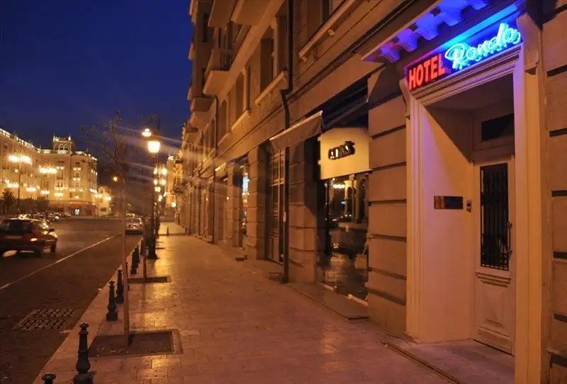 RONDO HOTEL