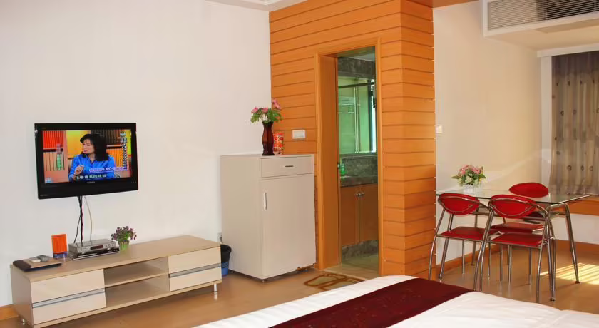SHE & HE HUIFENG APARTMENT HOTEL