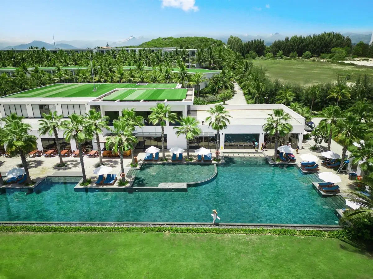 SELECTUM NOA RESORT CAM RANH