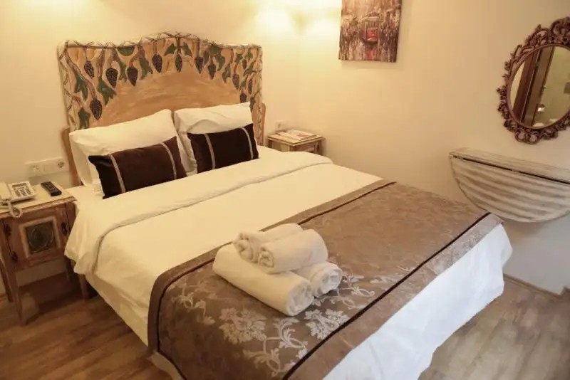 ORIELLA HOTEL