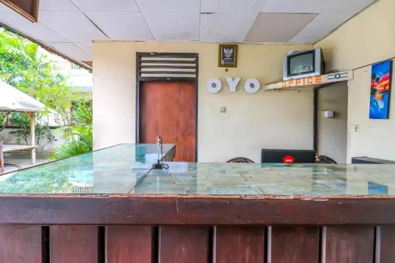 OYO 1654 MAHA BHARATA KUTA INN